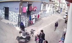 Küçük Kıza Çarpıp Kaçtı: O Anlar Kamerada