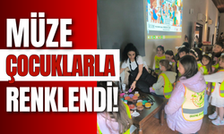 Müze Çocuklarla Renklendi!