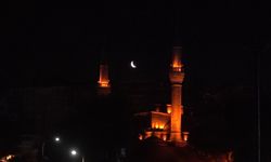 Mihrimah Sultan Camii’nde Büyüleyen Gece Manzarası