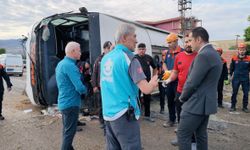 Yolcu Otobüsü Devrildi! 41 Yaralı, 3'ünün Durumu Ağır!
