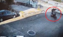 Saniyelerle Kurtuldu! Motosiklet Sürücüsü Hayatını Kaybetti