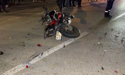 Kamyonetle Motosiklet Çarpıştı: 1 Genç Hayatını Kaybetti