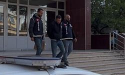“Sizi de Evinizi de Yakacağım” Dedi, Eski Eşinin Evini Ateşe Verdi!