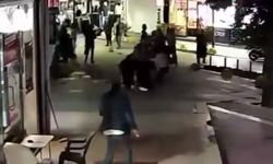 Tartışma Büyüdü, Kalabalık Grup Kadın ve Kızına Saldırdı!