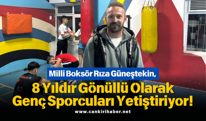 Milli Boksör Rıza Güneştekin, 8 Yıldır Gönüllü Olarak Genç Sporcuları Yetiştiriyor!