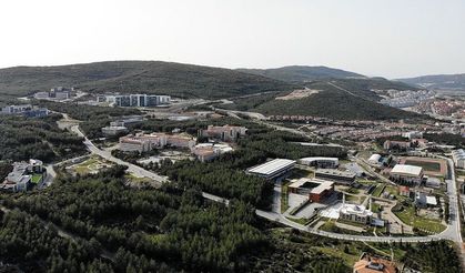 8 Öğrenci Projesi ÜNİDES 2025’te Hibe Almaya Hak Kazandı