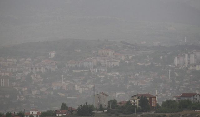 Karabük'te toz bulutu etkili oldu