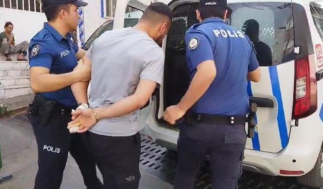 İzmir'de firari şüpheli saklandığı evde yakalandı