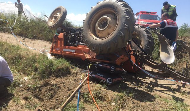 Muğla'da traktörün altında kalan kişi hayatını kaybetti