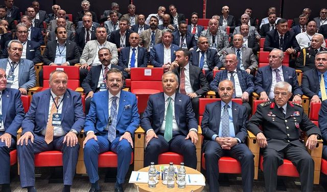 İçişleri Bakanı Yerlikaya TOBB yöneticileriyle istişare toplantısında buluştu