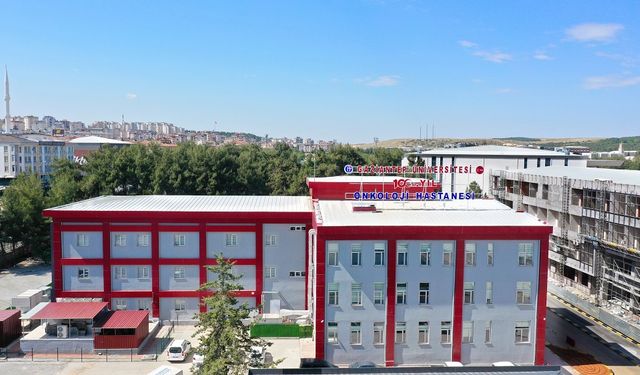 100. Yıl Onkoloji Hastanesi: GAÜN, Yeni Sağlık Tesisini 29 Ağustos'ta Açıyor