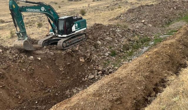 Kurşunlu Belediyesi'nden Çavundur'a Doğal Su Kaynağı Çalışması