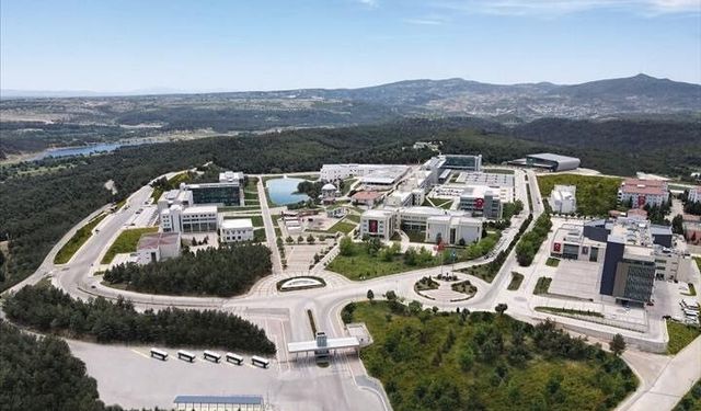 Uşak Üniversitesi, Times Higher Education 2025 Dünya Üniversite Sıralaması'nda öne çıkıyor