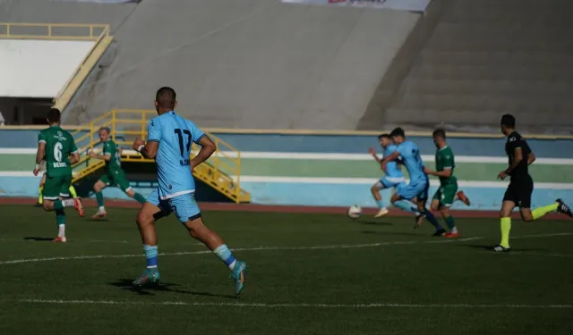 Çankırı FK, Yahşiyan Spor’u 7-0’lık farkla yenerek göz doldurdu