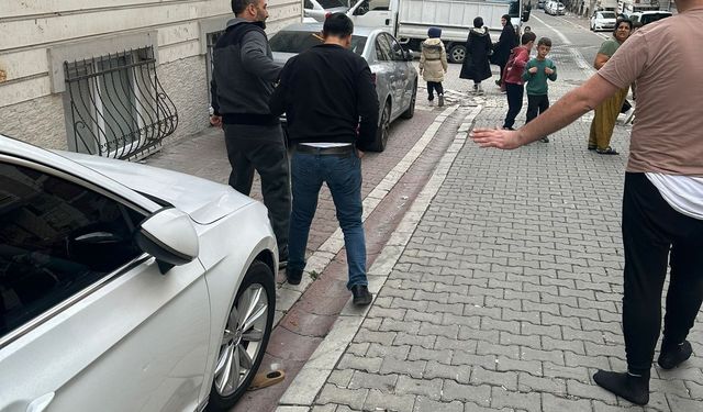 İstanbul’da Park Yeri Kavgası Kanlı Bitti: Tornavida Boyna Saplandı