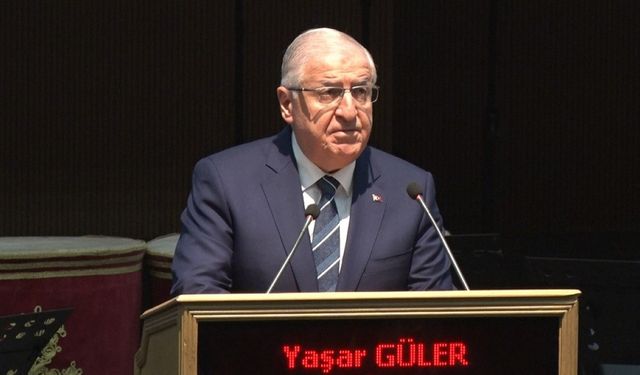 Milli Savunma Bakanı'ndan Sert Mesaj! PKK İçin Kaçış Yok: Silahları Bırakın!