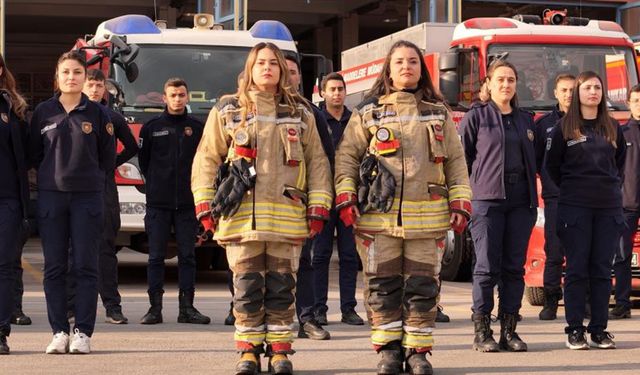 Çocukken yangından kurtarılan Asena Uykur, şimdi yangınlara müdahale ediyor