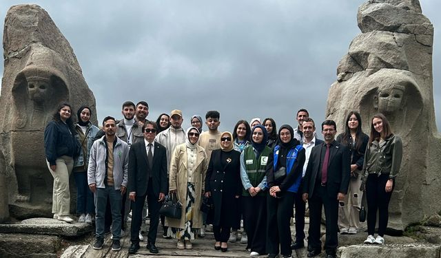 700 Öğrenciye Bağımlılık ve Sağlıklı Yaşam Eğitimi Verildi