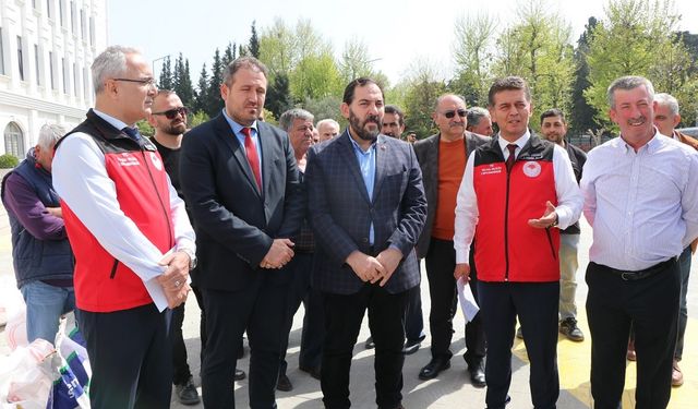 Çiftçiye Dev Destek: 1 Ton 890 Kilo Ayçiçeği Tohumu Dağıtıldı