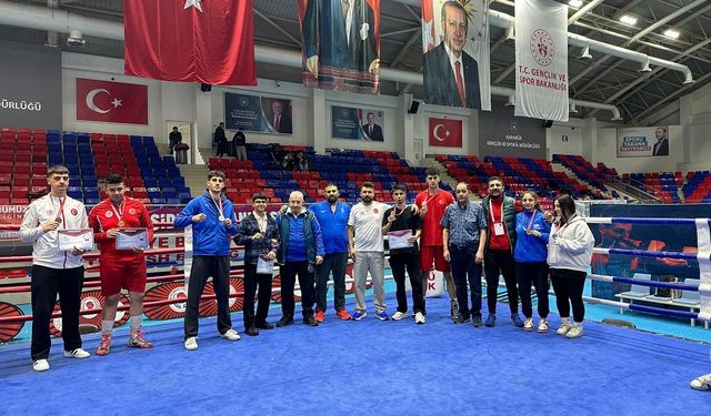 Erzurumlu Boksörlerden Türkiye Şampiyonasında Madalya Yağmuru
