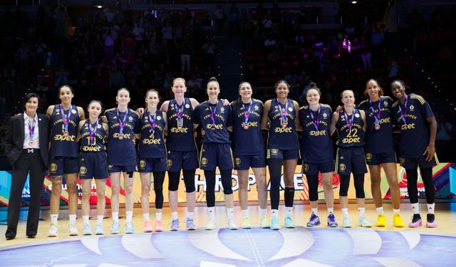 Fenerbahçe Kadınları Avrupa Sahnesinde Göz Doldurdu Üçüncülük Zaferi