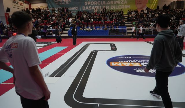 Geleceğin Mucitleri Samsun’da Buluştu! ROBOSAM’da Nefes Kesen Robot Mücadelesi