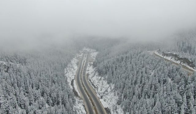 Nisan Sürprizi: Ilgaz Dağı Beyaza Büründü