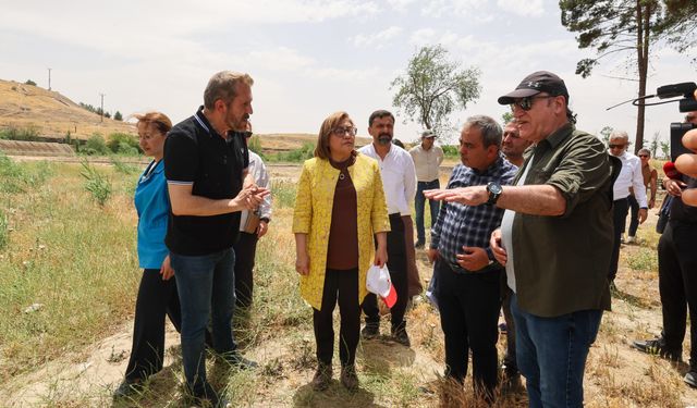 Fırat'ın Kıyısında Yeni Cazibe Merkezi Kuşlar, Fotoğrafçılar ve Tarih Aynı Yerde