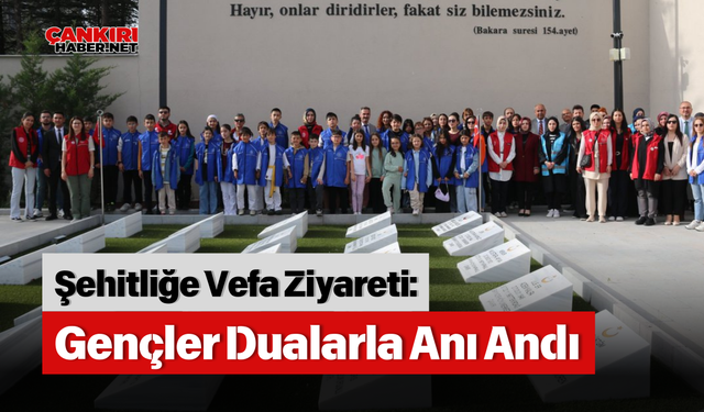 Şehitliğe Vefa Ziyareti: Gençler Dualarla Anı Andı