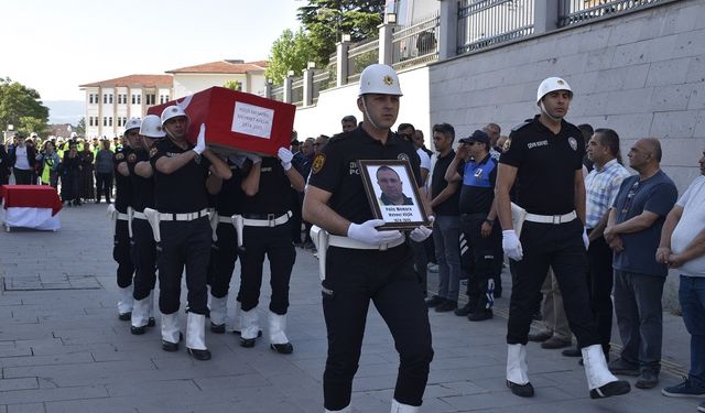 Görev Sonrası Kalp Krizi Geçiren Polis Memuru Hayatını Kaybetti