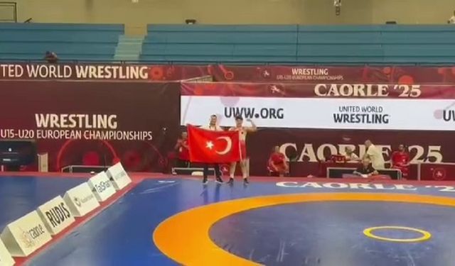 Türk Güreşçiden Rus Rakibine Karşı Ezici Galibiyet!