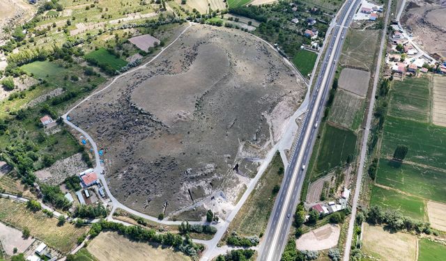 Kayseri’de Kayadan Oyma Müzede Sona Gelindi: Kültepe’nin Binlerce Yıllık Sırrı Gün Yüzüne Çıkıyor