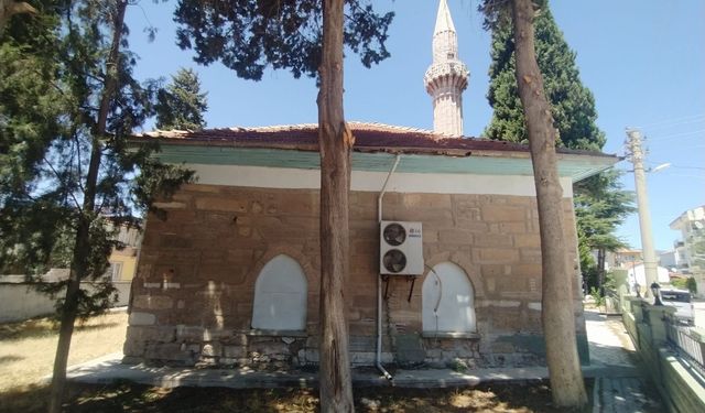 Çivril’in Tarihi Sofu Camii Aslına Dönüyor Restorasyon Başlıyor