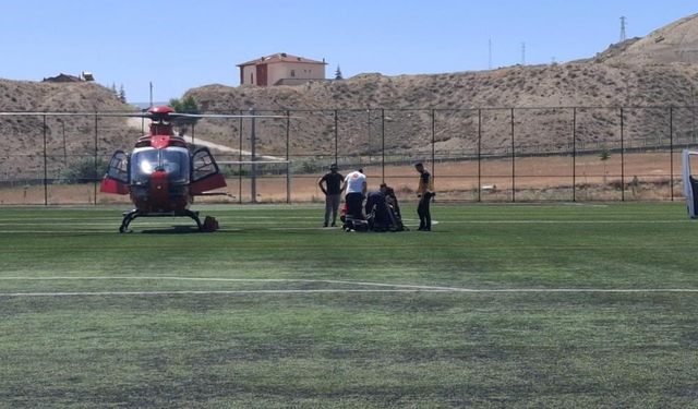 Malatya'da 75 Yaşındaki Hasta Hava Ambulansı ile Hayata Tutundu