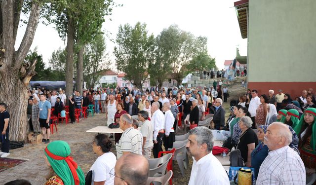 Sandıklı’da Sarı Dede Sultan’a Vefa Hoşgörü ve Kardeşlik Mesajları Selçik Köyü’nde Yankılandı