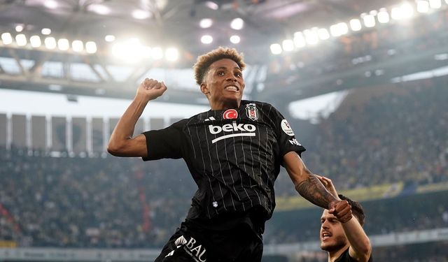 Beşiktaş’ta Transfer Fırtınası: 12 İsim Geldi, 25 Futbolcuya Veda Edildi