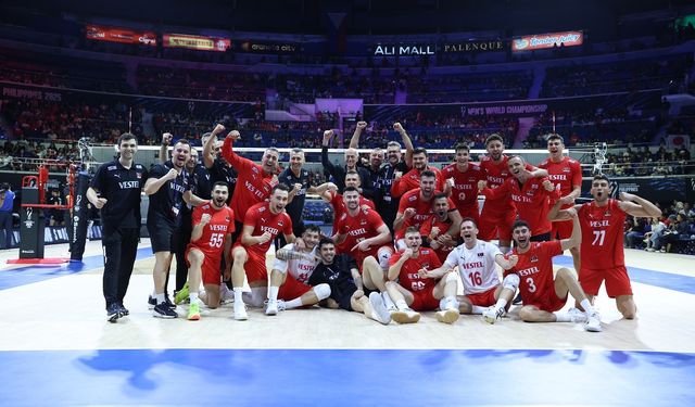 Türkiye’den FIVB Dünya Şampiyonası’na Muhteşem Başlangıç 3-0