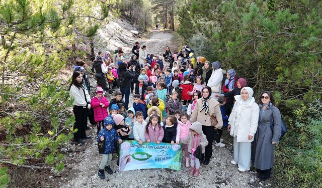 Göynük’te Minik Öğrenciler Doğayla Buluştu: "Yeşil Vatan" Etkinliğiyle Çevre Bilinci Kazandılar