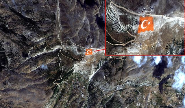 Kahramanmaraş’ta Ahır Dağı’na İşlenen Dev Türk Bayrağı Uzaydan Görüntülendi
