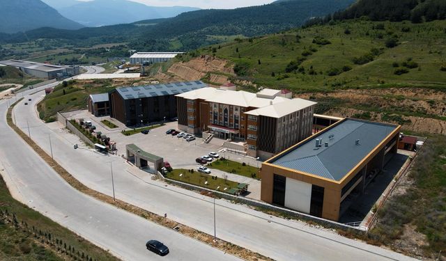Karabük Üniversitesi Kalite Yolculuğunda Yeni Adım: Eğiticilerin Eğitimi Programı Tamamlandı