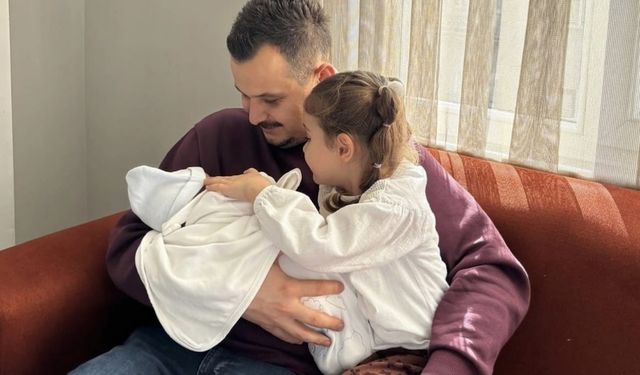 Polis Komiseri Mehmet Özekin Baba Oldu, Aileye İkinci Bebek Katıldı
