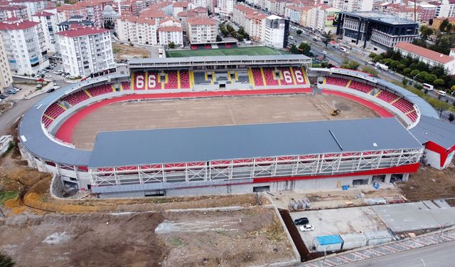 Yozgat Bozok Stadı’nda Çim Serimi Başladı: Futbolseverler Artık Kendi Şehrinde Maç İzleyecek