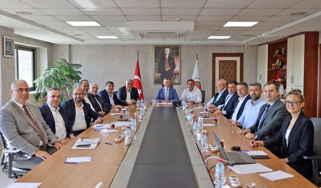 3 İlde Kritik Toplantı: Yeni Hal Yasası Masada!