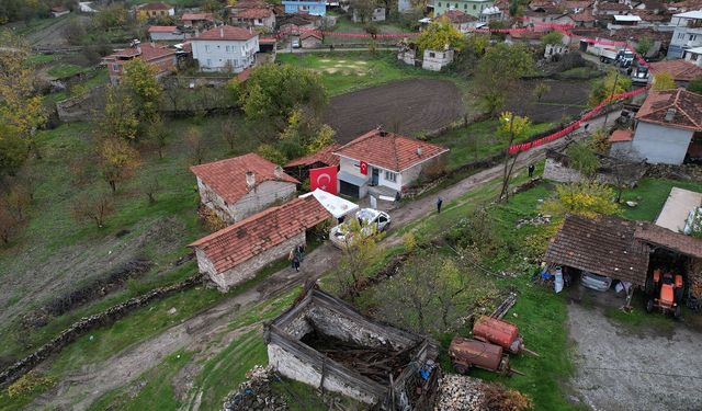 Aynı Gün, Aynı Kader Çocukluk Arkadaşını Andı, Saatler Sonra Şehit Düştü