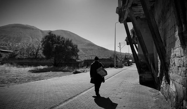 Cemil Baba Belgeseli, Edebiyat ve Kültür Dünyasında Takdir Topladı