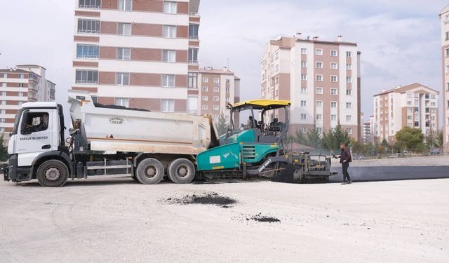 Futbol, Basketbol ve Voleybol Sahalarıyla Mahalleye Sosyal Alan Kazandırılıyor