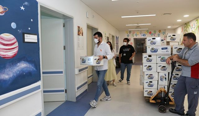 Lösemili Çocuklara Sürpriz Moral