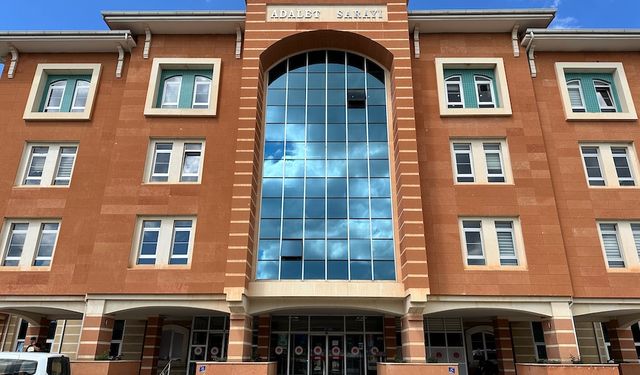 Metamfetamin operasyonu sonrası karar: 4 sanığa 16 yıl, 1 sanığa tahliye