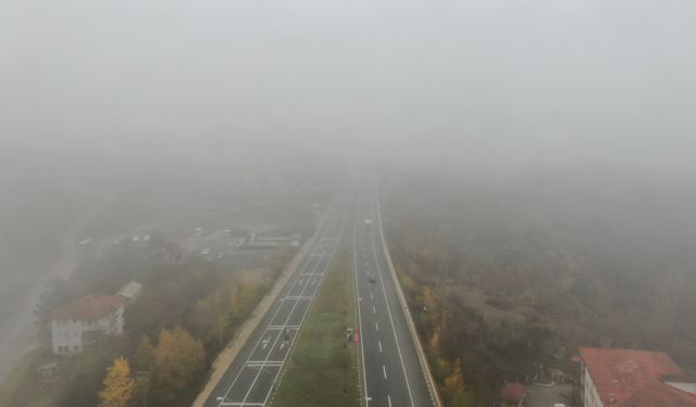 Yoğun Sis Uyarısı: Şehirlerarası Yollarda Görüş 50 Metreye Düştü