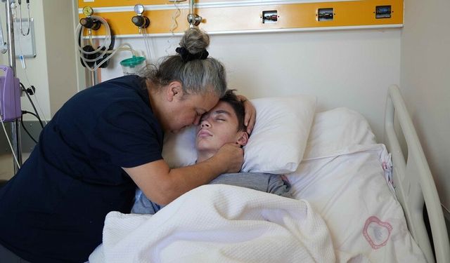 Akran Zorbalığının Kurbanı 14 Yaşındaki Murat Yaşam Mücadelesi Veriyor